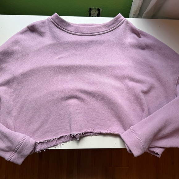 Pink Sweater - Picture 4 of 4